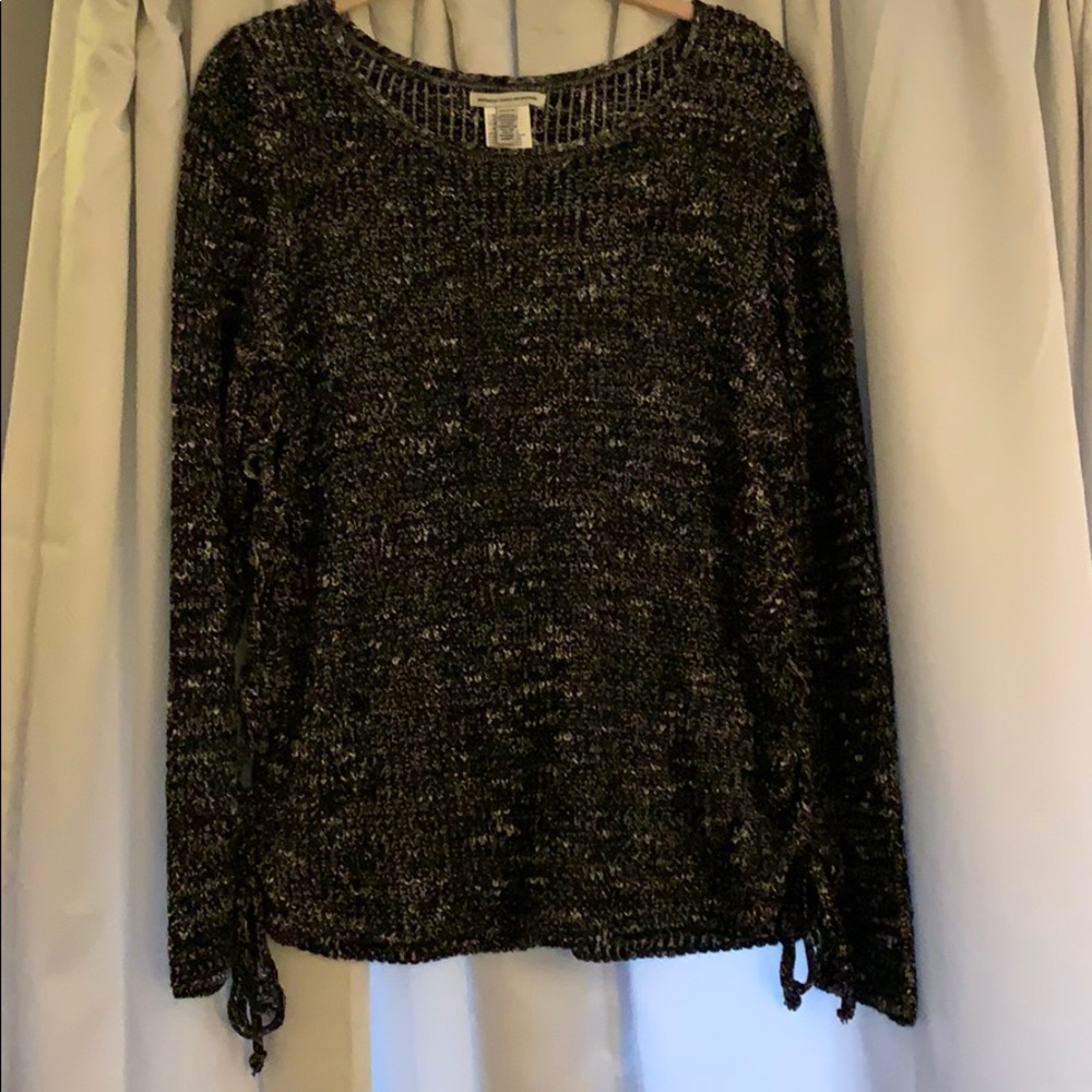 Sweater w/ Knotted Side Detailing